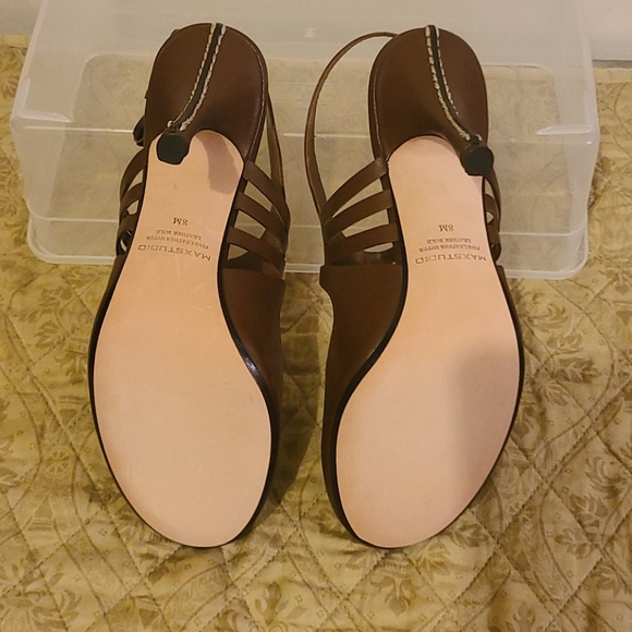 Shoes - Picture 5 of 8